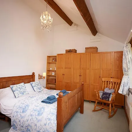 בית נופש Canny Brow Barn קנדל