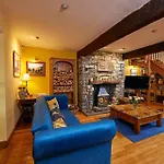 Canny Brow Barn * Kendal